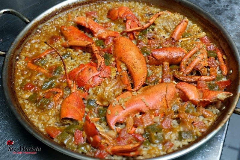 Restaurante La Marieta,en Mollet del Vallès, Barcelona paella bogavante, íntimo y familiar, aniversarios,cenas románticas, cenas de empresa y celebraciones