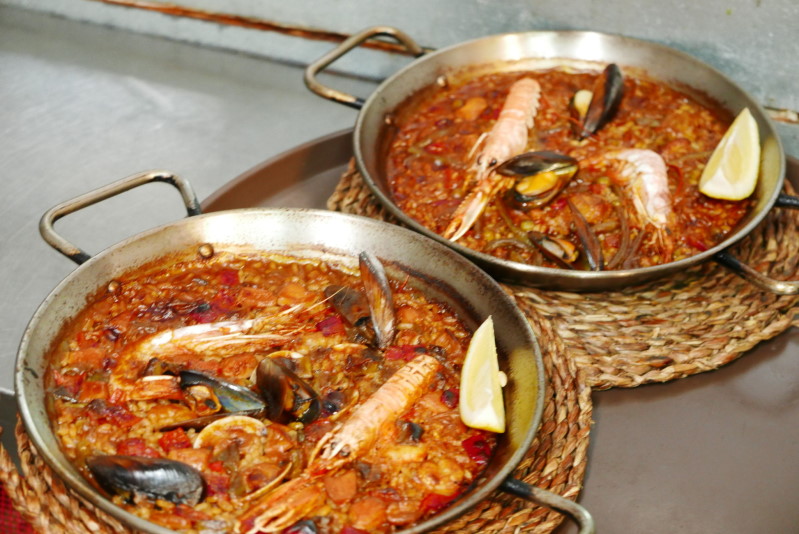 La mejor paella de marisco de Mollet, restaurante la Marieta
